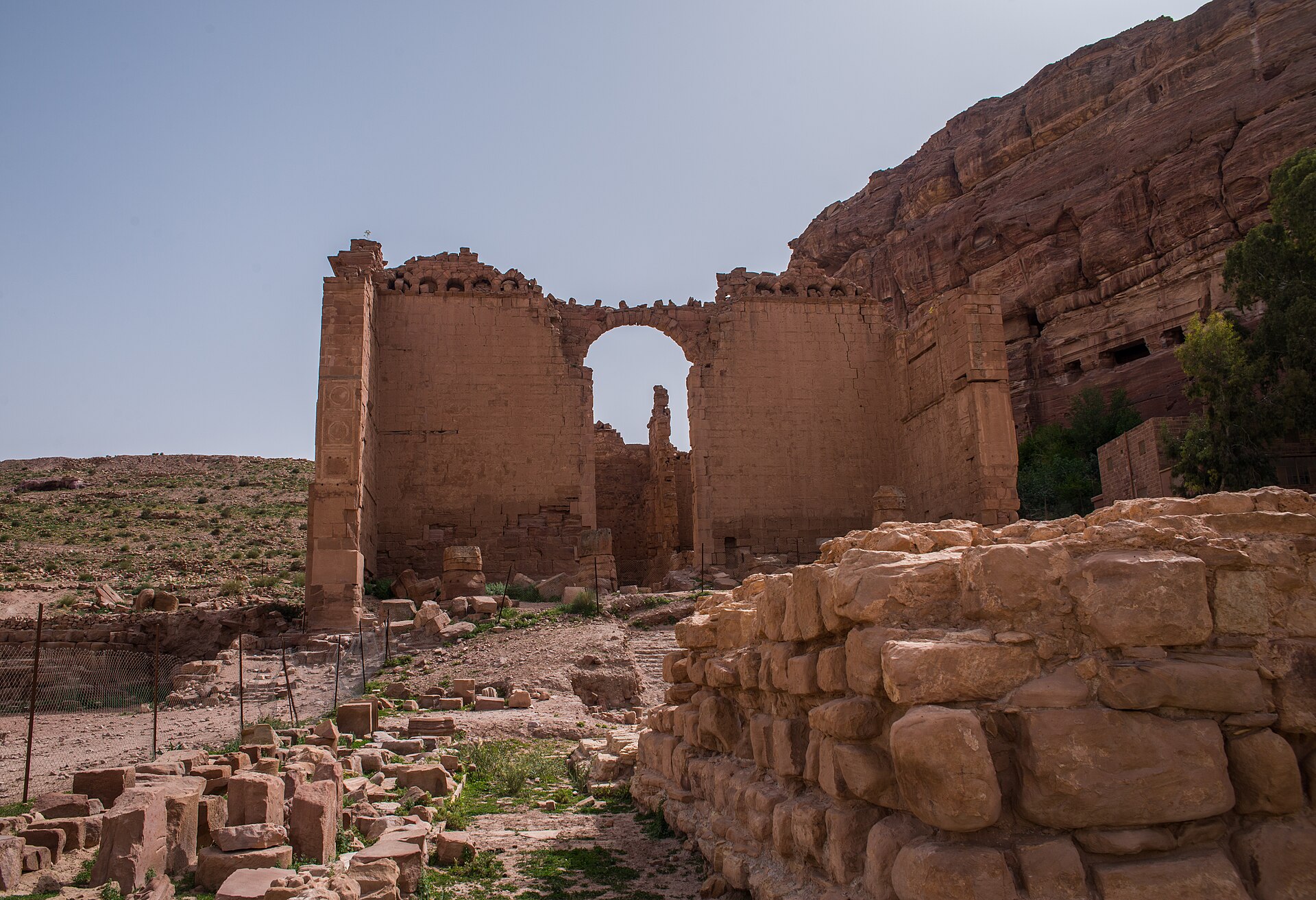 Qasr al-Bint